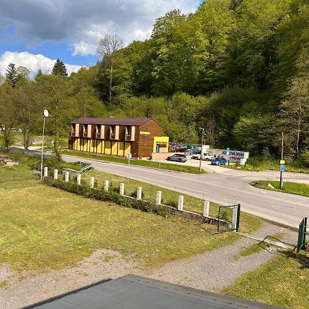 Penzion Michaela Vyhne Exteriér fotografie