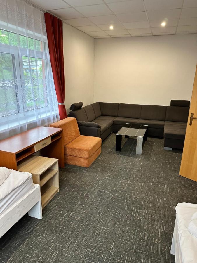 Penzion Michaela Vyhne Exteriér fotografie