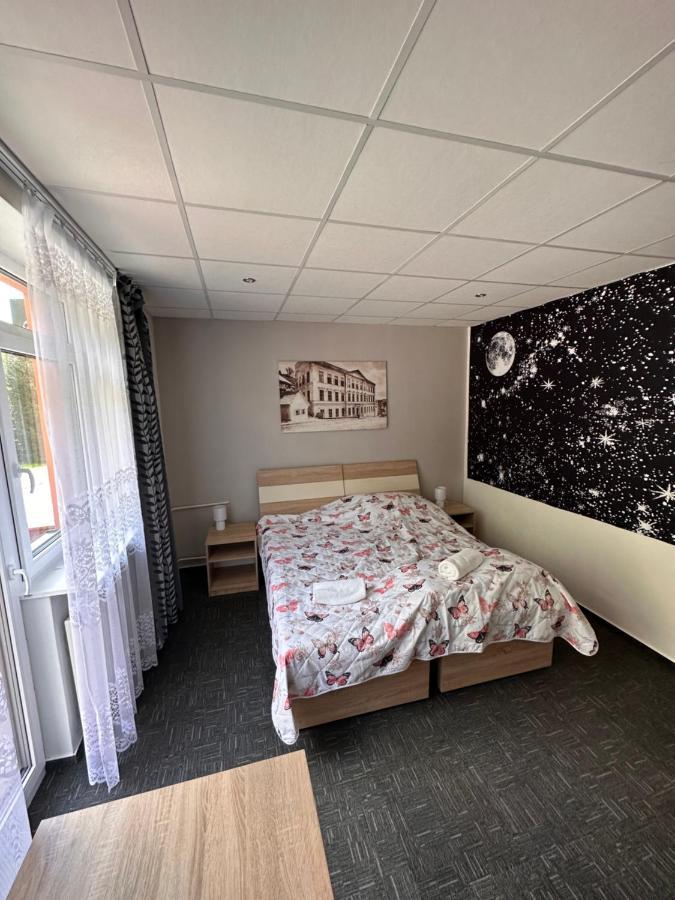 Penzion Michaela Vyhne Exteriér fotografie